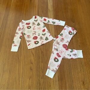 Caden Lane Pink Holiday Cookies For Santa Pajama Set